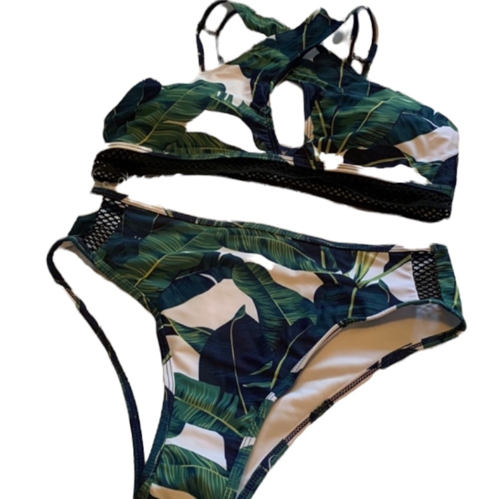 NWOT Palm Leaf Against White - Black Mesh Bikini size Medium